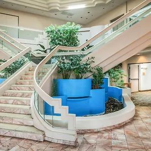 Ramada Vegas Hotel 3*