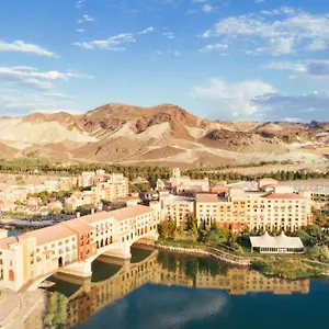 Курортный комплекс Hilton Vegas &