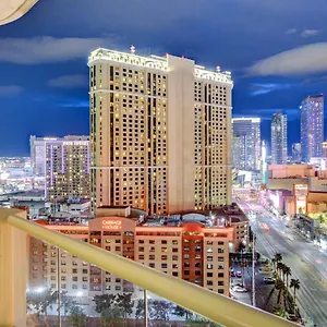 Hotell Lucky Gem Penthouse & Luxury At Signature Resort, Balcony Strip View 1607 5*