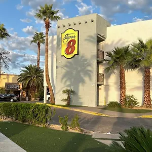 Super 8 By Wyndham Vegas North Strip/fremont St. Area