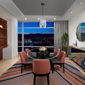 Hotell Aria Sky 5*