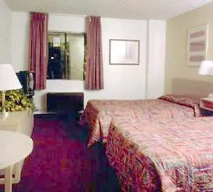 Days Town Hall Casino Hotel