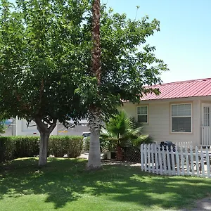 Camping Cabin 1 2*